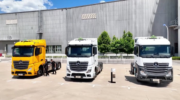 奔馳危化品牽引車 讓你安全且輕松的駕馭