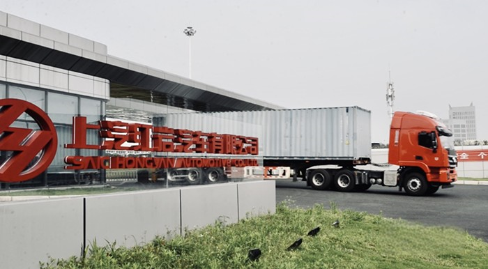 開啟“極限挑戰” 上汽紅巖新一代智能重卡“三高”試驗正式發車
