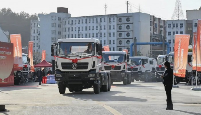 交作業！東風商用車上半年賣車8380輛，同比提升34.8%