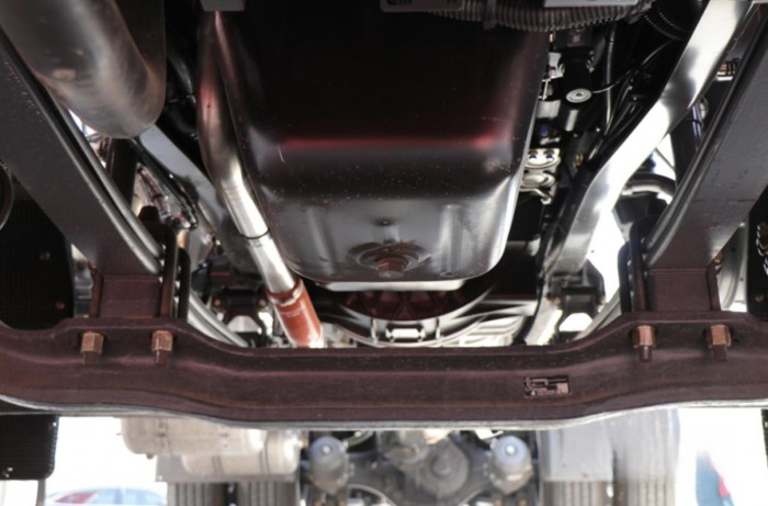 創富路上,乘龍H5 LNG超輕版牽引車一路守護