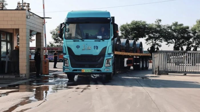 二十年貨運人生路，只為鋼廠保通穩鏈