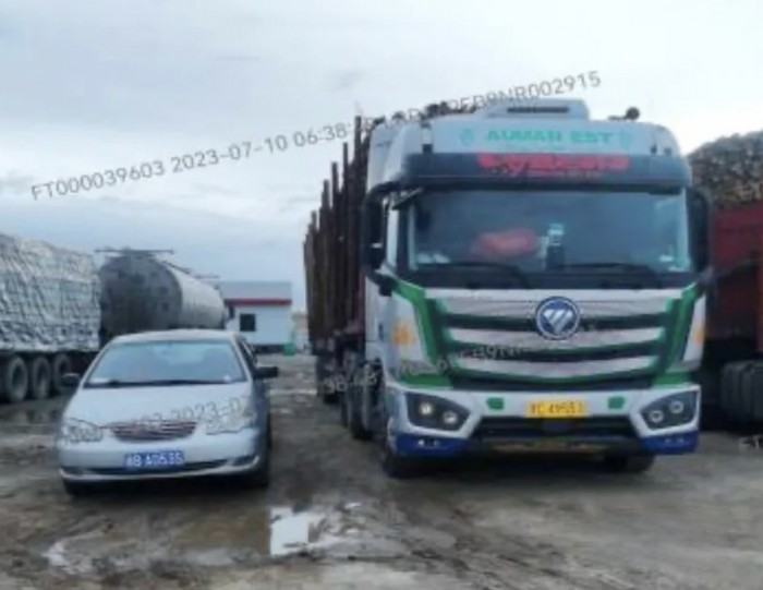 青藏雨夜救援，歐曼人不懼艱險！