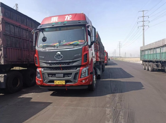 買到就是賺到!15年老司機對乘龍H5超輕版LNG贊嘆不已