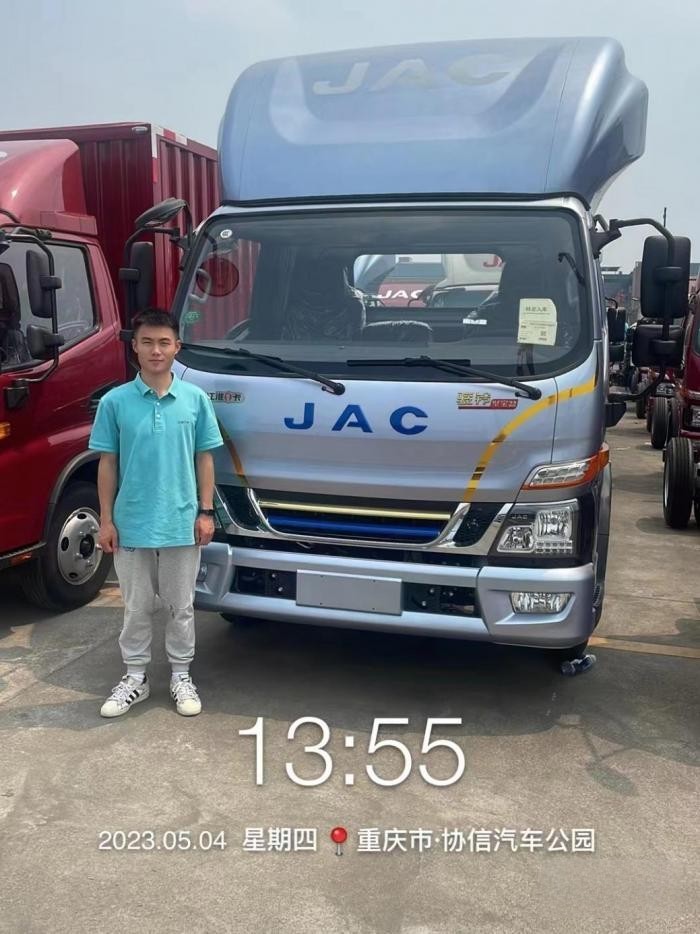 江淮1卡：駿鈴聚寶盆D25車型來襲，“混動雙星”持續(xù)引領(lǐng)行業(yè)