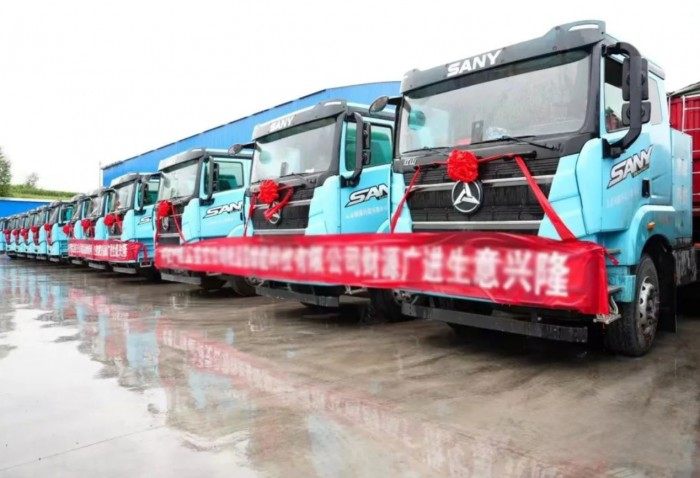 醬香、濃香...哪有交付香！又一批三一電動(dòng)重卡交付運(yùn)營