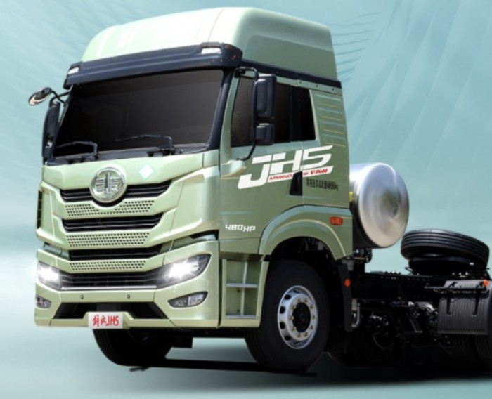 NG份額遙遙領(lǐng)先,服務(wù)保障多措并舉 一汽解放8月終端銷量再奪魁