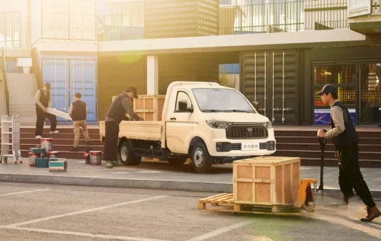 北汽雷馳再出精品，新能源“旗艦”小卡即將硬核上市