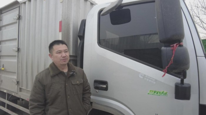 農(nóng)副產(chǎn)品運(yùn)輸，他用江淮1卡帥鈴和朋友們感受生活的美好