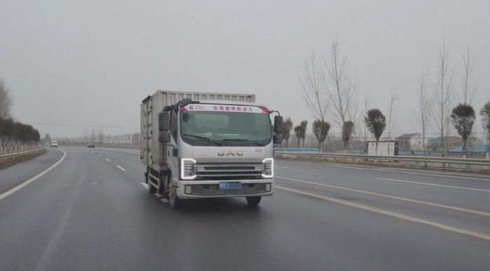 農(nóng)副產(chǎn)品運(yùn)輸，他用江淮1卡帥鈴和朋友們感受生活的美好