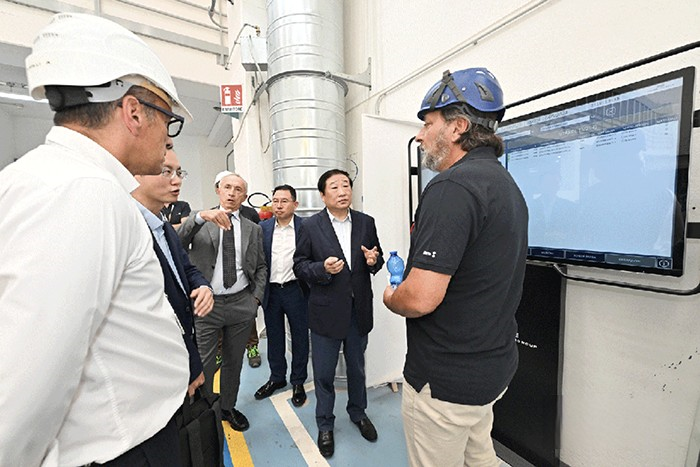 譚旭光：濰柴發動機要裝在法拉帝超級游艇上，讓中國動力走向高端