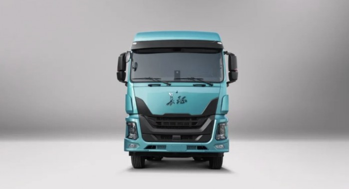 同為牽引車(chē)，你選“跑的遠(yuǎn)”還是“拉的多”？