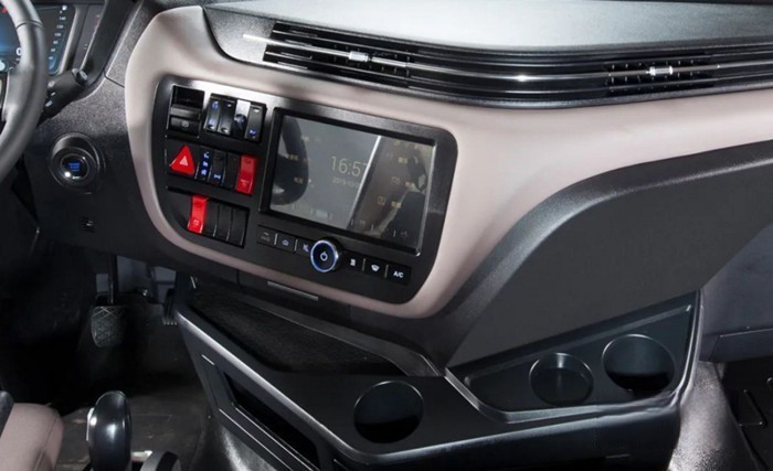 醬香拿鐵VS大運V9 財富的密碼何在?