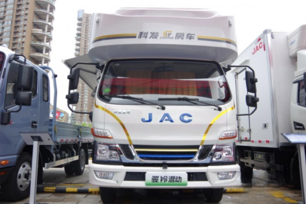 輕卡也能做房車?江淮1卡駿鈴聚寶盆混動房車為你打開旅行新方式!