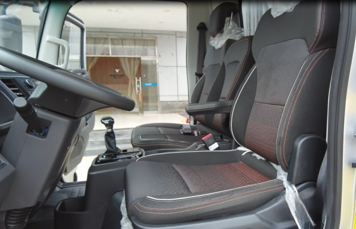 體驗(yàn)采埃孚5擋手自一體變速箱 奧鈴玉兔III值得你來(lái)關(guān)注