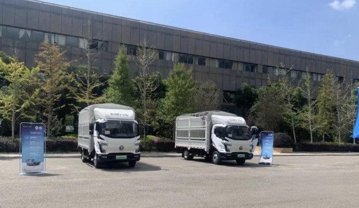 飛碟汽車攜手重點經銷商“走進云內”暨混動HW5上市一周年答謝會在云南昆明圓滿召開