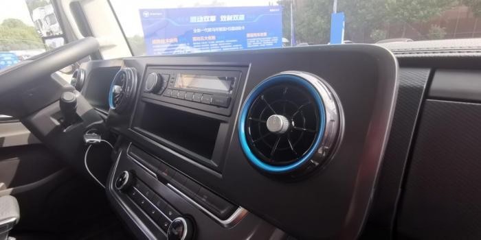 試駕福田歐馬可S1自動擋輕卡：舒適天花板豈止于解放手與腳