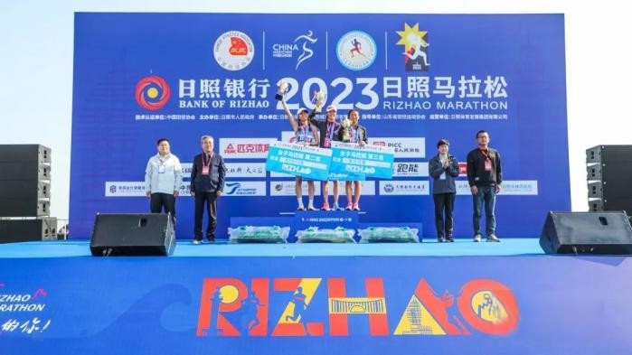 賽事官方唯一指定用車 飛碟汽車與跑友們共赴“日馬”之約！