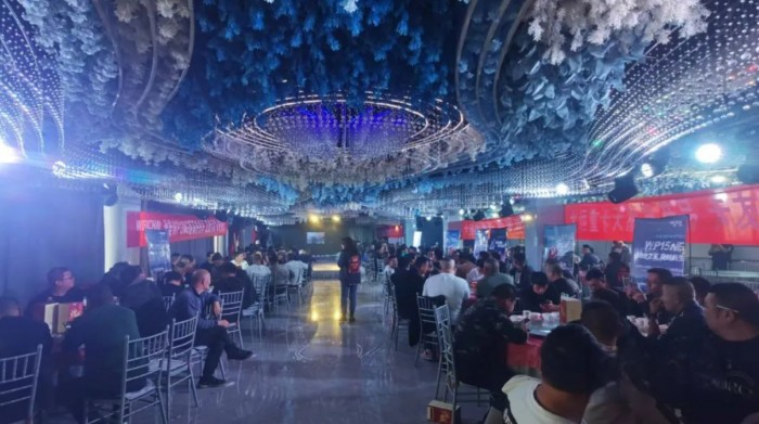 捷報頻傳,再續輝煌!大運重卡在蔚縣地區訂車36臺,再現訂車狂潮!