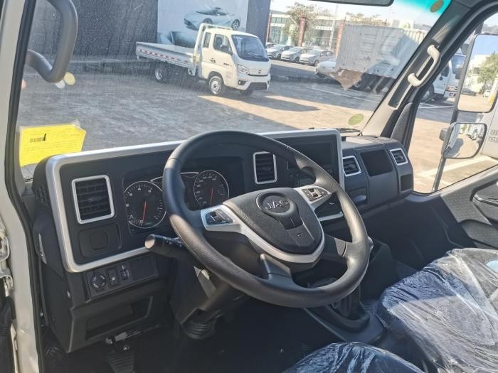 更長更寬更強 價格僅6.99萬 康鈴創富之星H3測評